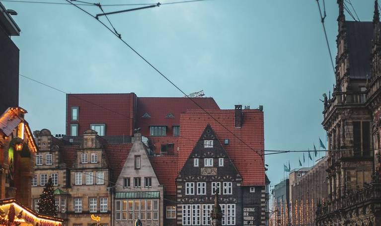© Photo by Dyana Wing So on Unsplash